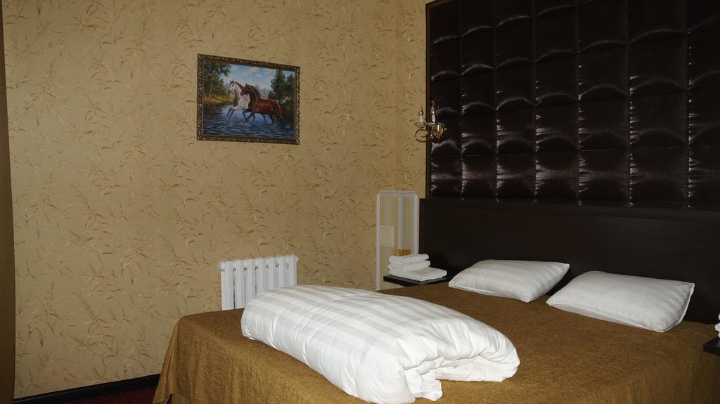 Home Hotel Astana 客房 照片