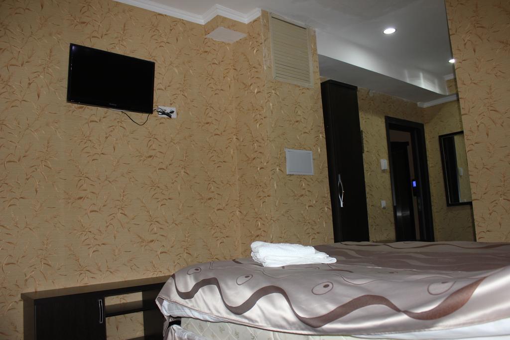 Home Hotel Astana 客房 照片