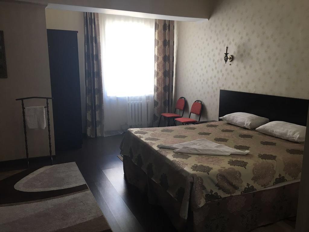 Home Hotel Astana 外观 照片