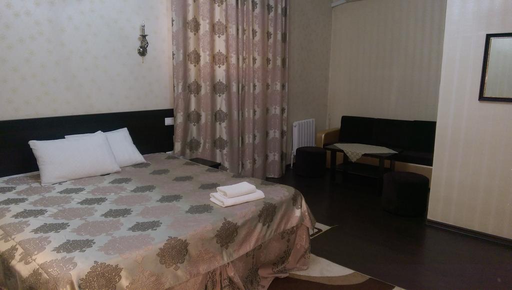 Home Hotel Astana 外观 照片