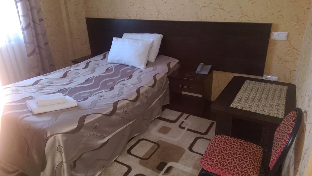 Home Hotel Astana 外观 照片