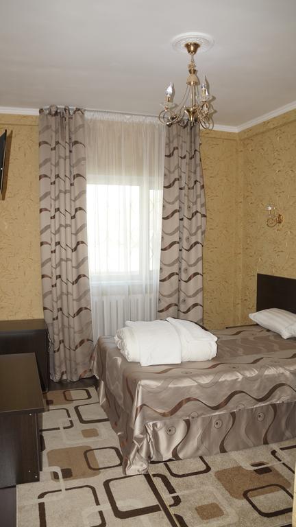 Home Hotel Astana 外观 照片