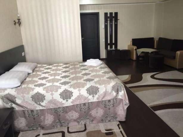 Home Hotel Astana 外观 照片