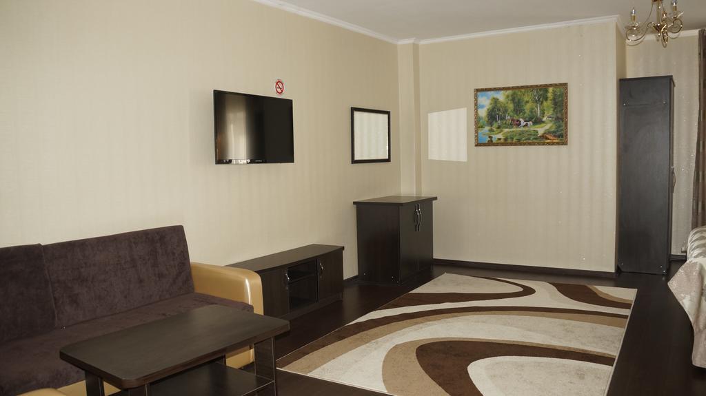 Home Hotel Astana 外观 照片